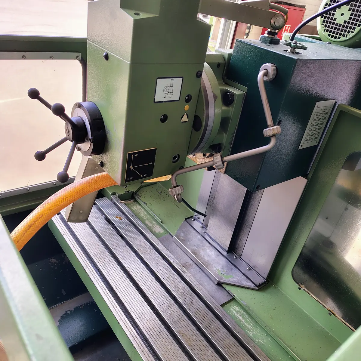 Glodalica Maho • MH 400 E, godište 1987 • 10