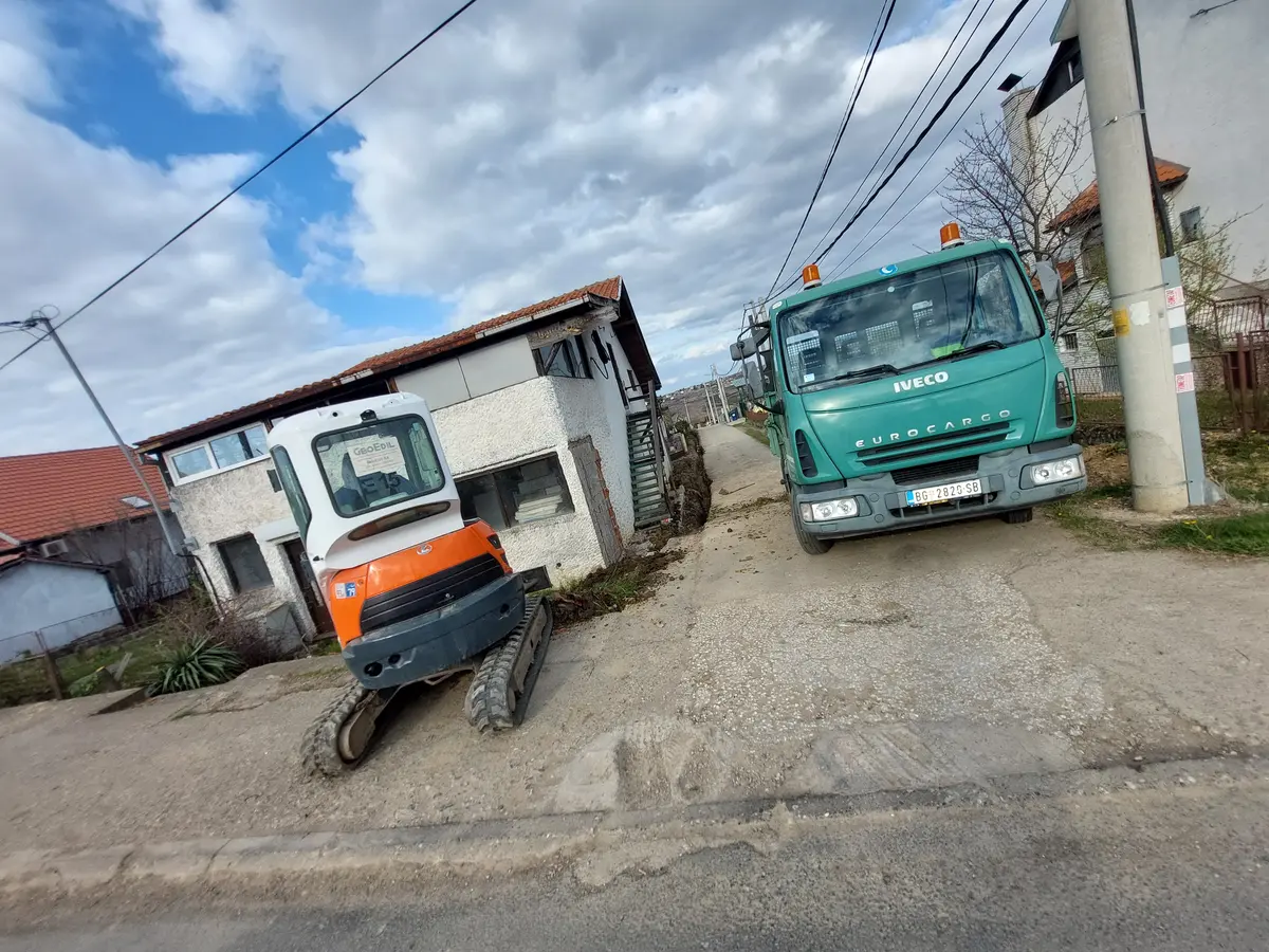 Mini bager Kubota • Alfa u20 • 1