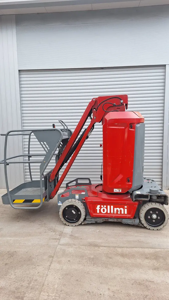 Jarbolna platforma Haulotte • Star 10, godište 2015 • 1