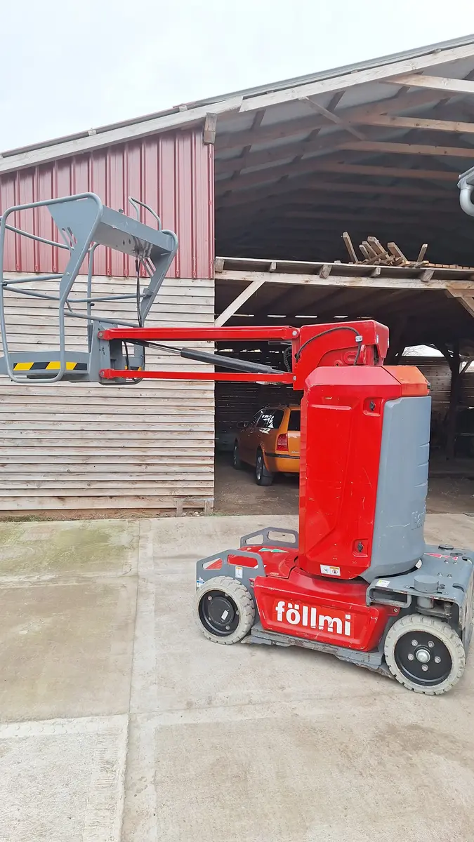 Jarbolna platforma Haulotte • Star 10, godište 2015 • 2