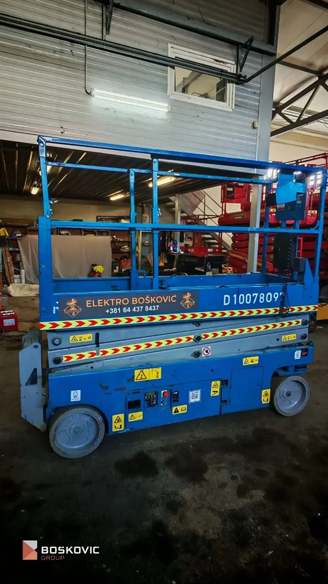 Makazasta platforma Genie • 4047 • 9