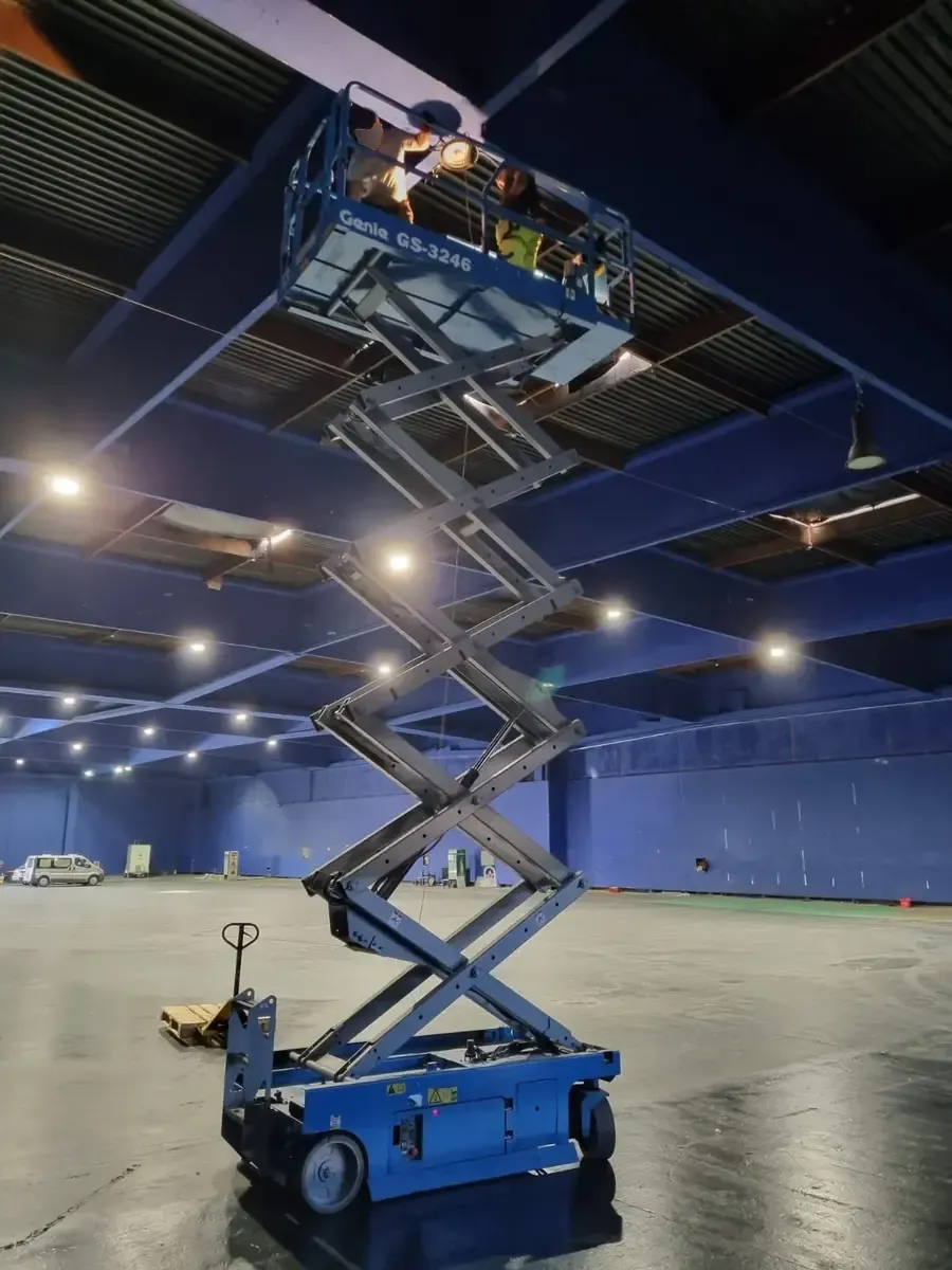 Makazasta platforma Genie • 3246 • 2