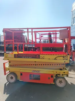 Dizalice i kranovi • Makazasta platforma • JLG • 2033E3