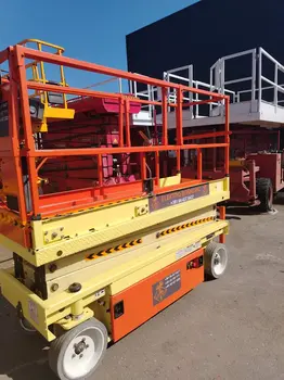 Makazasta platforma JLG • 2033E3 • slika 4