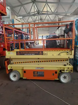 Makazasta platforma JLG • 2033E3 • slika 7