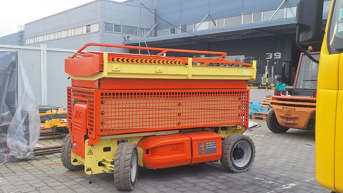 Makazasta platforma JLG • 4069LE • 1