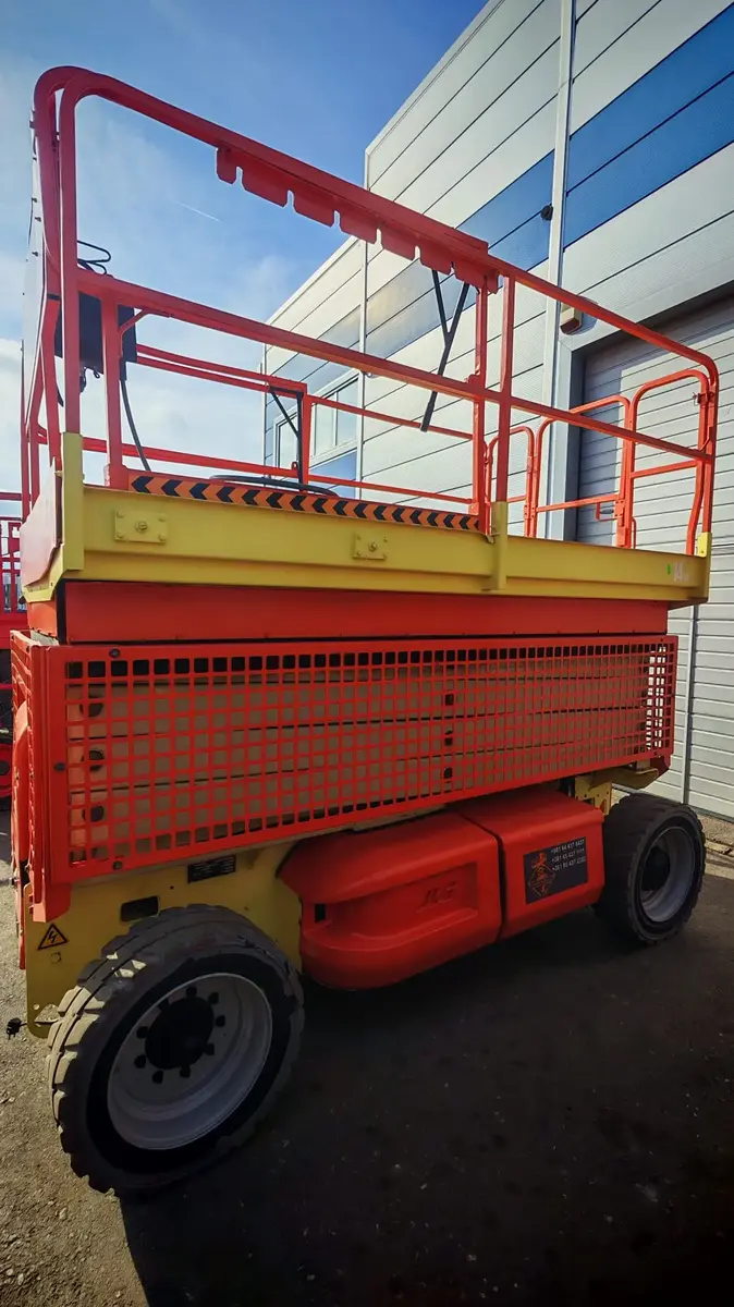 Makazasta platforma JLG • 4069LE • 9