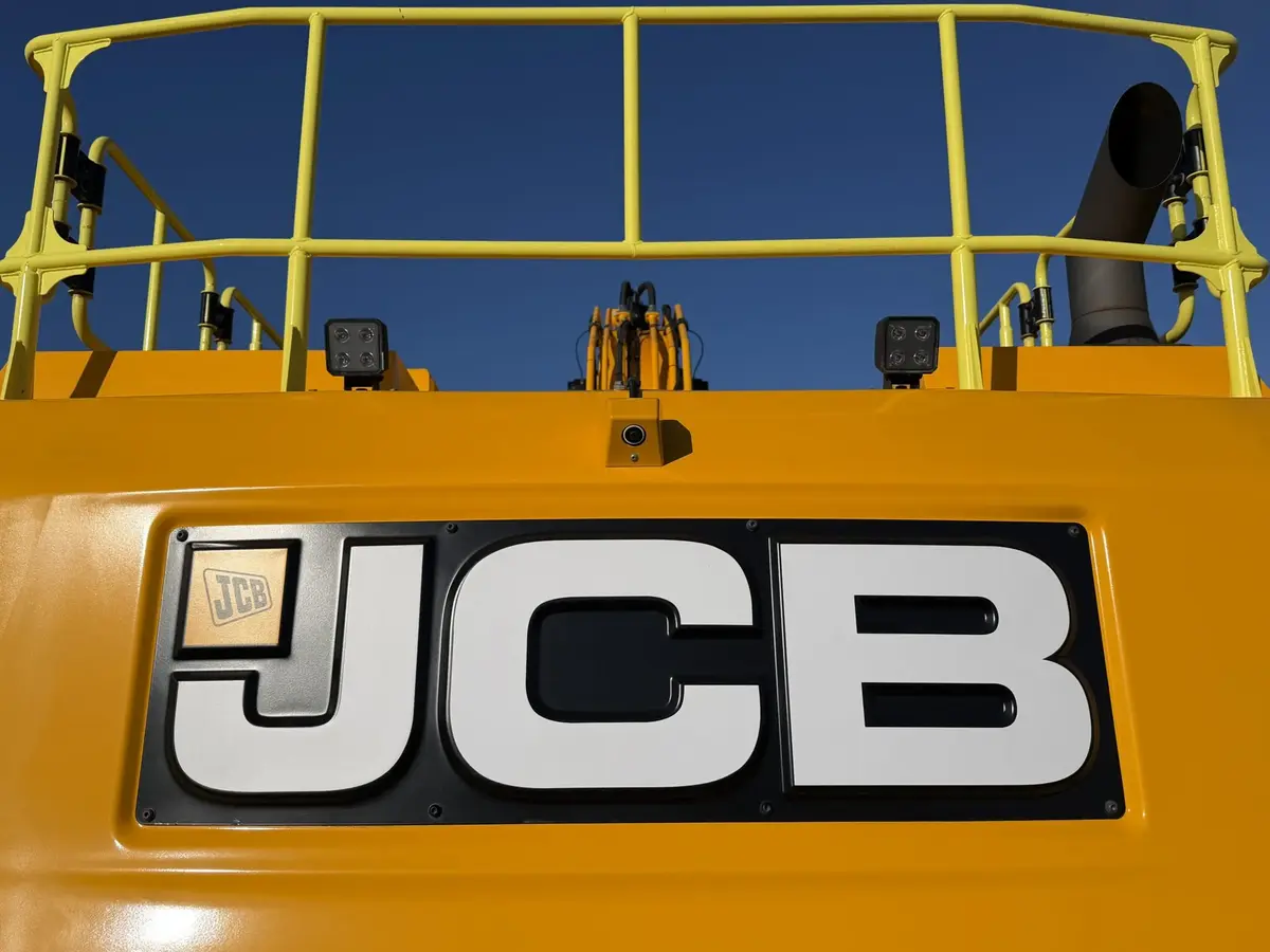 Veliki bager JCB • 370x, godište 2024 • 8