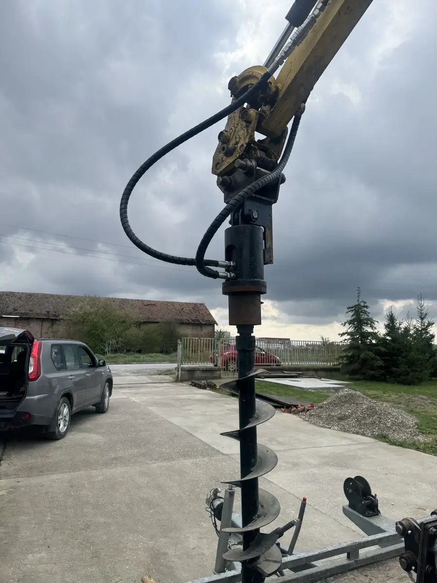 None Iskop mini bagerom • 4