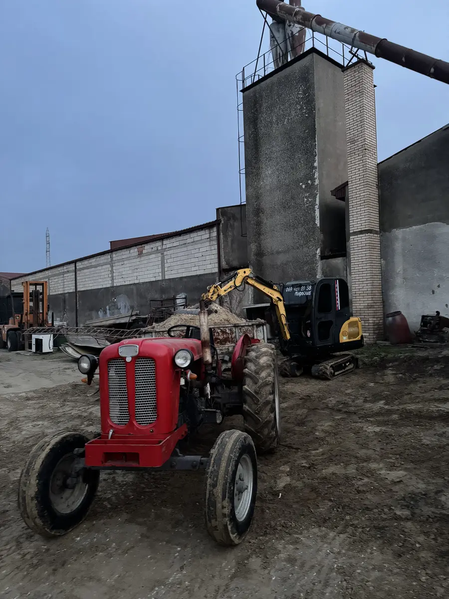 None Iskop mini bagerom • 17