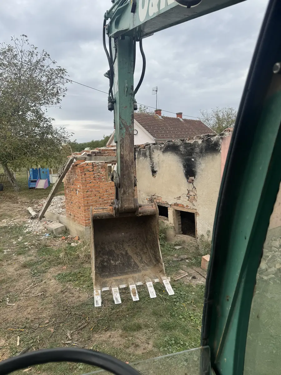 None Usluge bagerom točkašem • 4