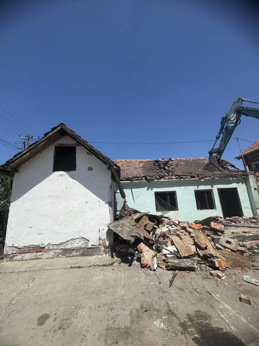 None Usluge bagerom točkašem • 6