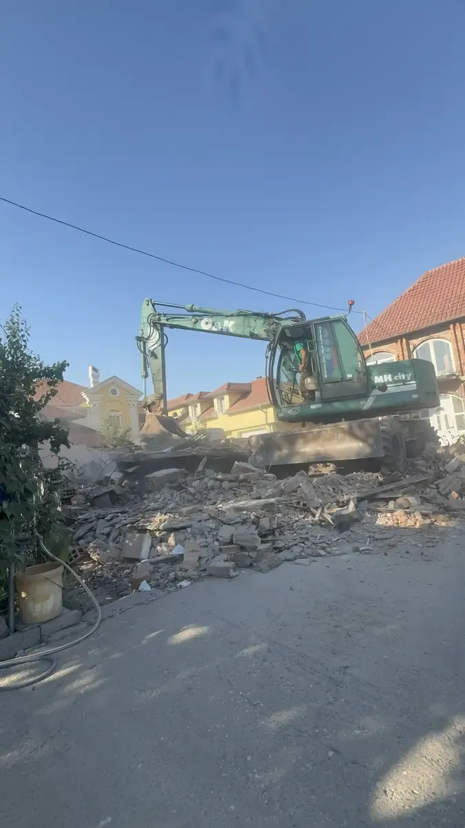 None Usluge bagerom točkašem • 7