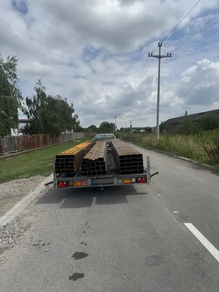 None Šlep služba  • 8