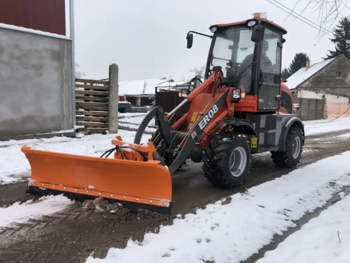 Mini utovarivač Everun • ER 08, godište 2024 • 3