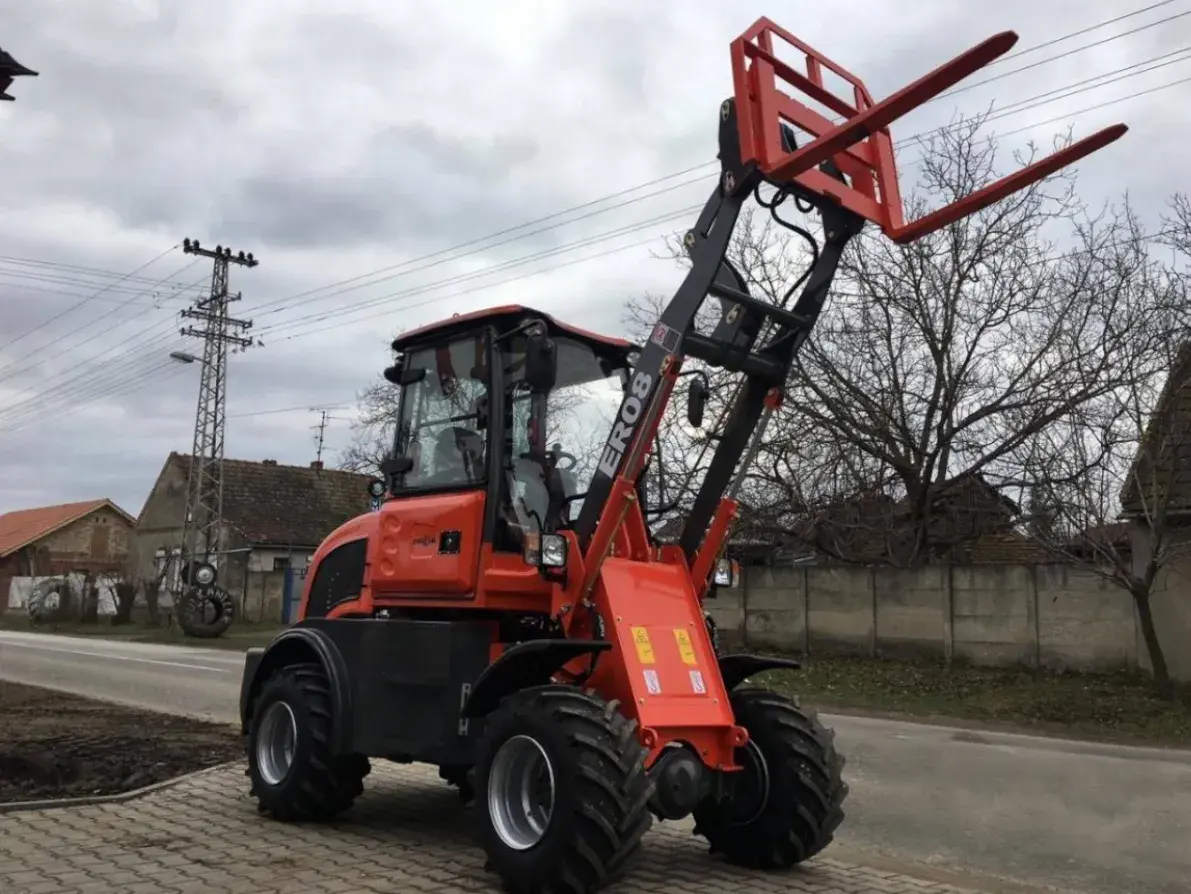 Mini utovarivač Everun • ER 08, godište 2024 • 10