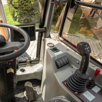 Mini utovarivač Everun • ER 08, godište 2024 • slika 4