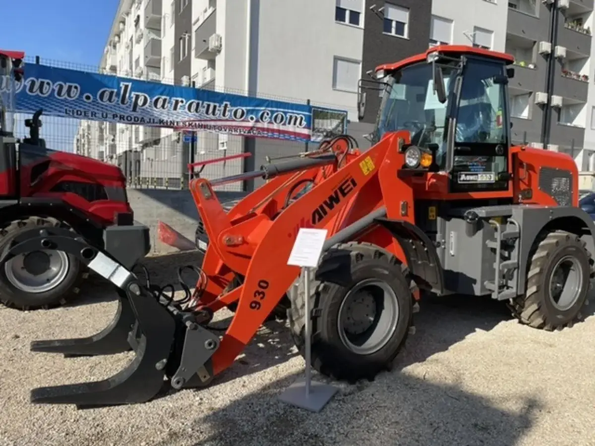 Mini utovarivač Kaiwei • Kaiwei 930, godište 2026 • 19