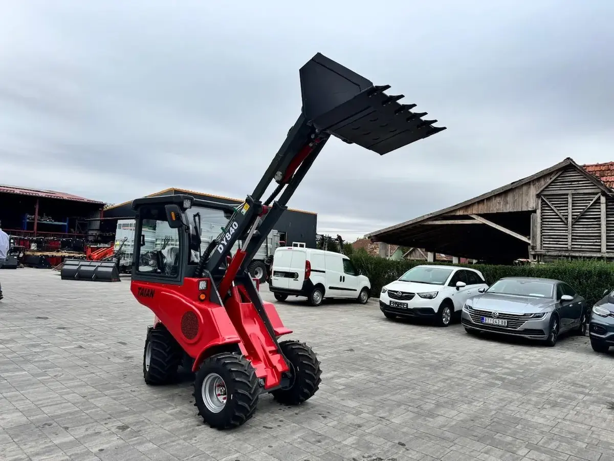Mini utovarivač Taian • DY840, godište 2025 • 6