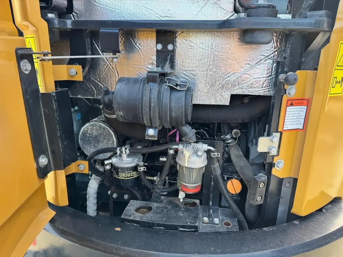 Mini bager Carter • CT26 Yanmar motor, godište 2024 • 10