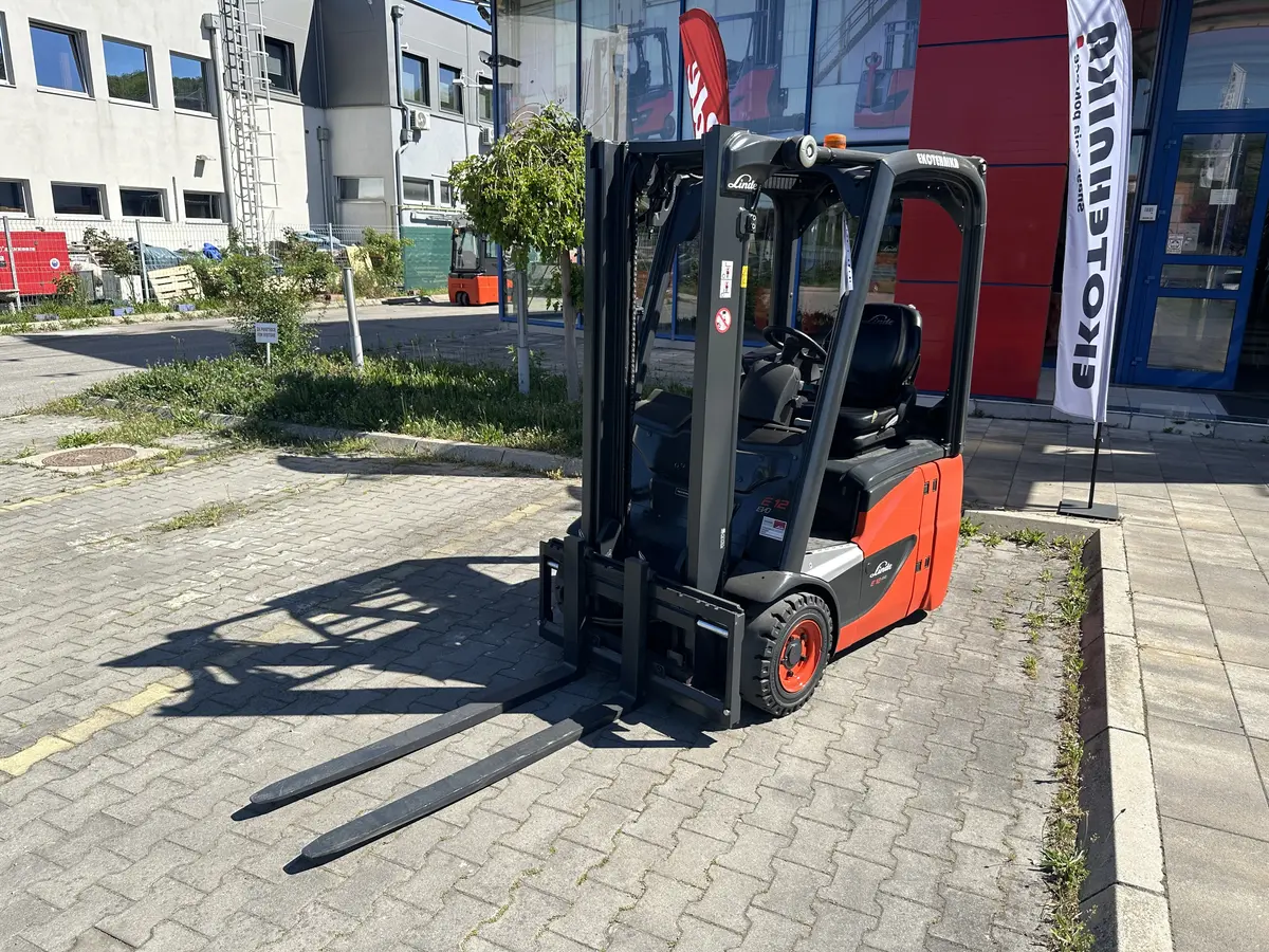 Električni viljuškar Linde • E12 Evo, godište 2019 • 2