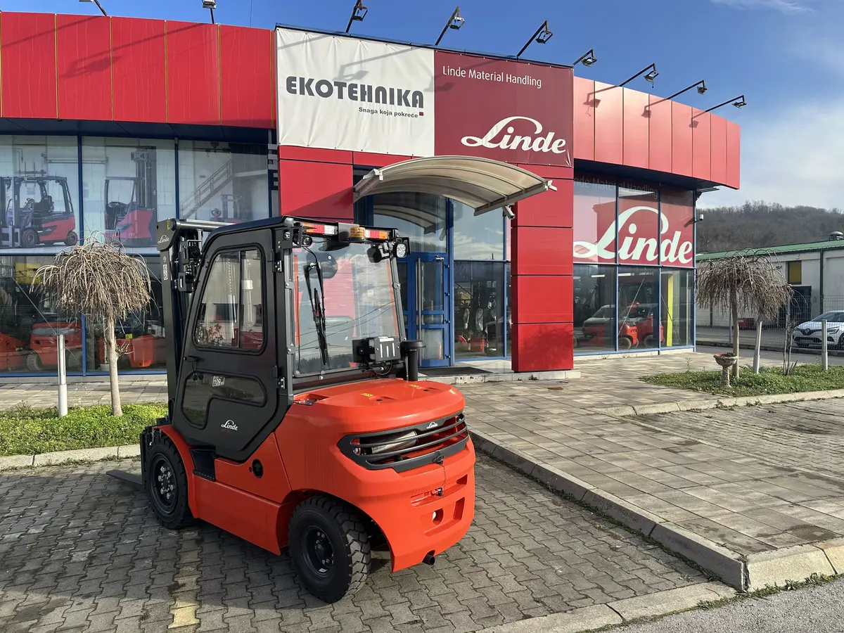 Dizel viljuškar Linde • HT30, godište 2025 • 10