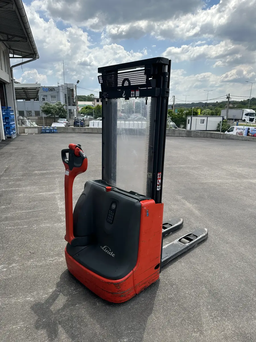 None Linde • L12, godište 2024 • 4