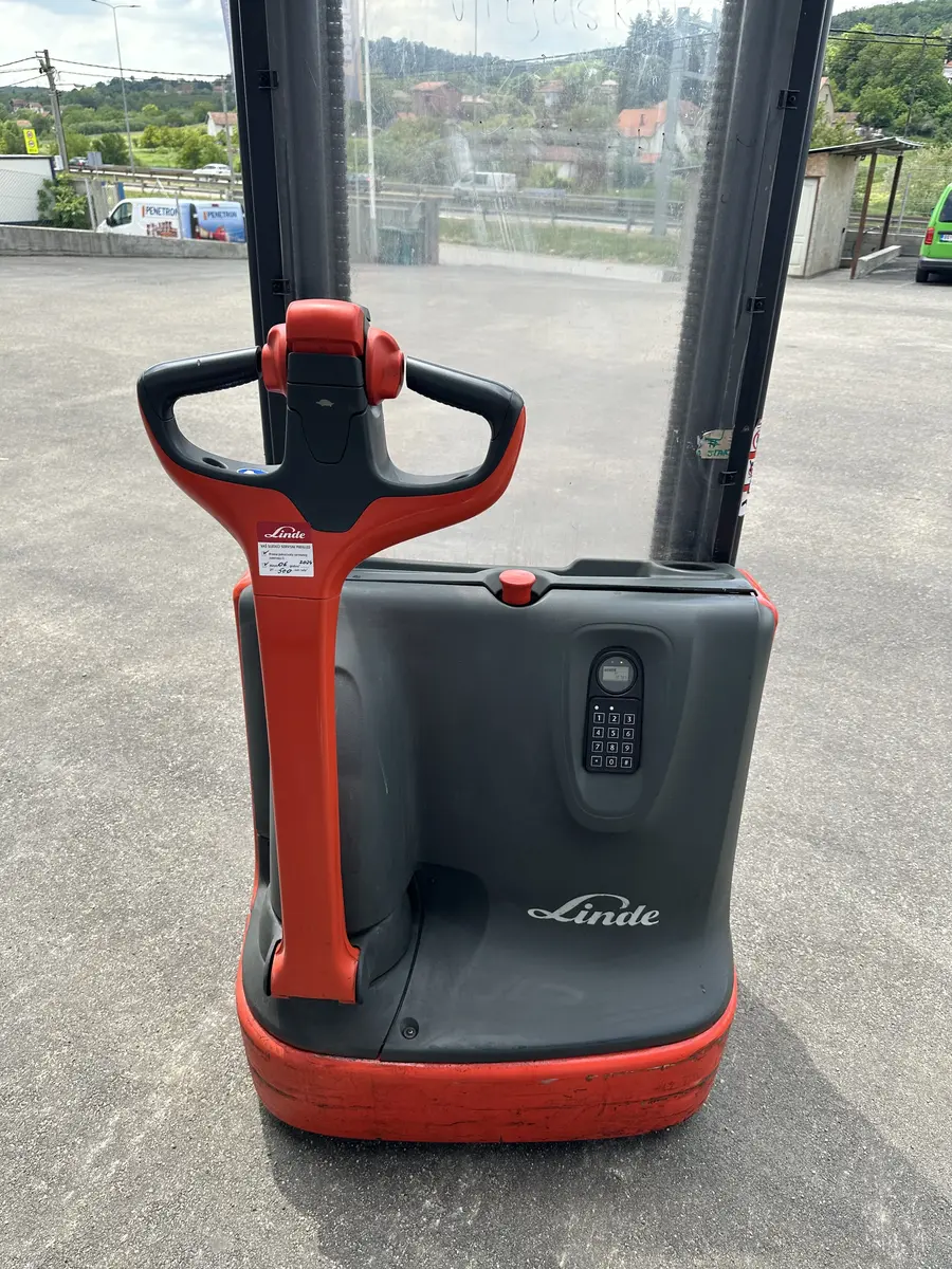 None Linde • L12, godište 2024 • 9