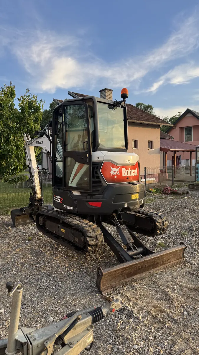 Mini bager Bobcat • E35 2020god., godište 2020 • 6