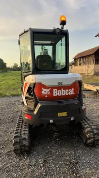 Mini bager Bobcat • E35 2020god., godište 2020 • slika 3