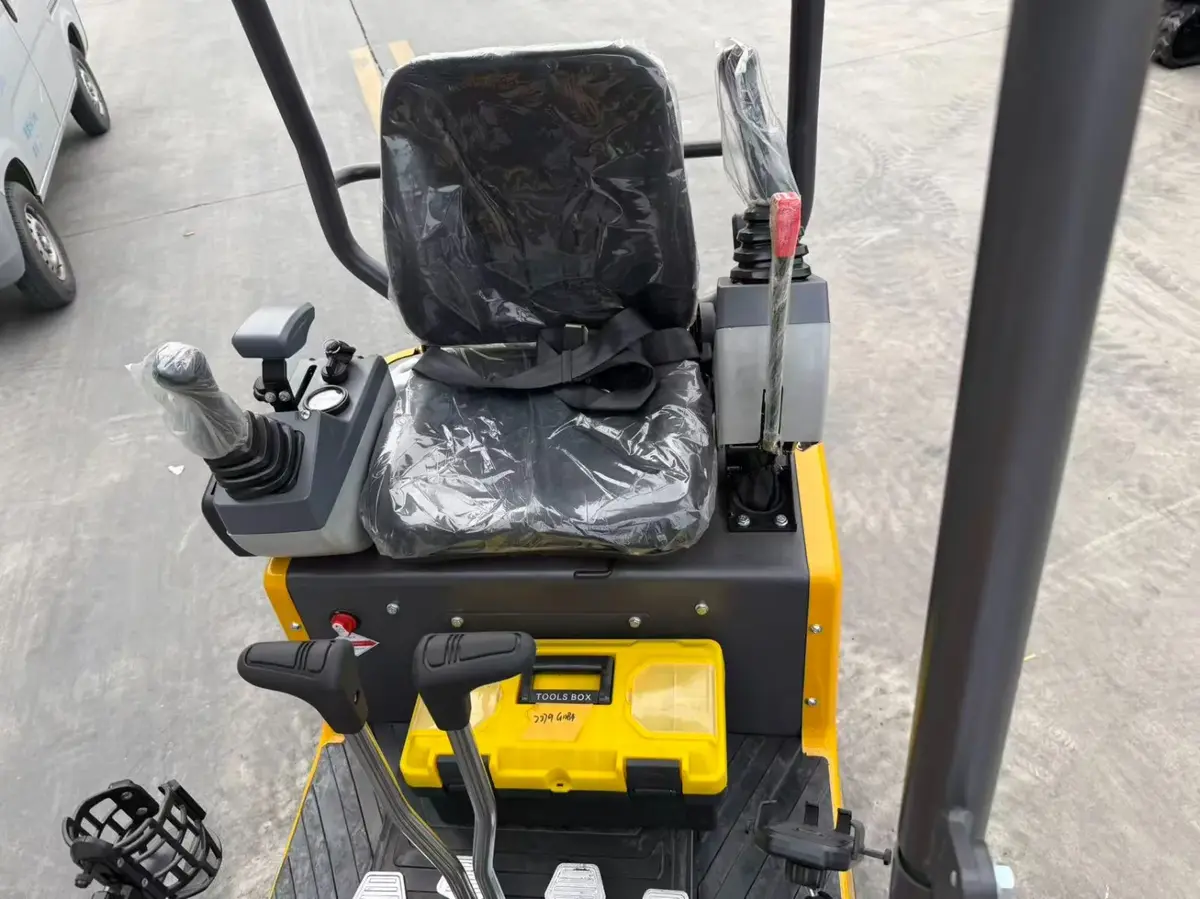 Mini bager Huayee • pro line 10, godište 2026 • 5