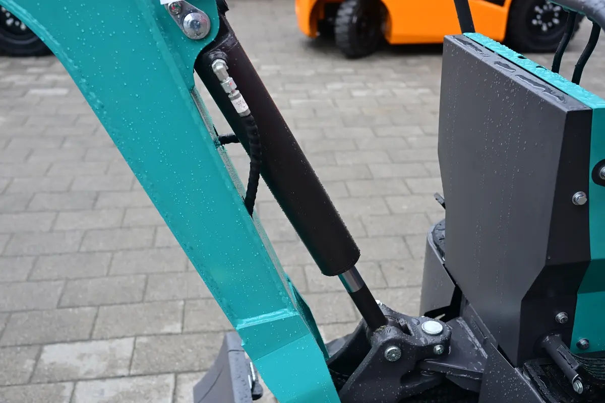 Mini bager Tlera • TL12, godište 2025 • 6