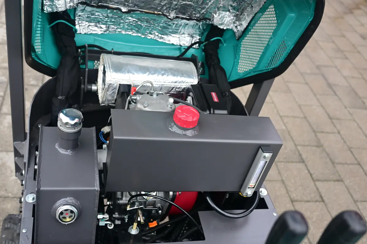 Mini bager Tlera • TL12, godište 2025 • 11