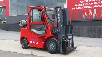 Gasni viljuškar Tlera • FG25, godište 2025 • slika 2