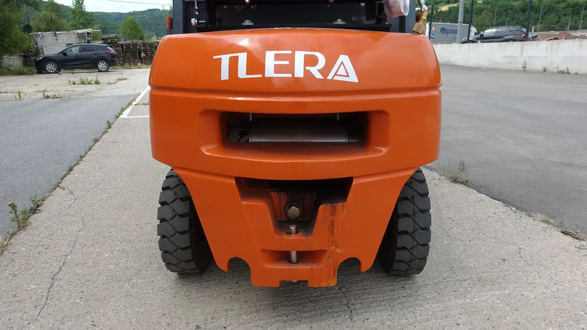 Dizel viljuškar Tlera • FD25, godište 2025 • 19