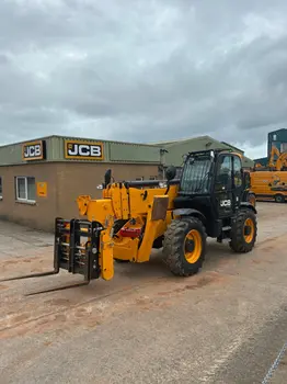 Utovarivači • Teleskopski utovarivač / Telehendler • JCB • 540-170