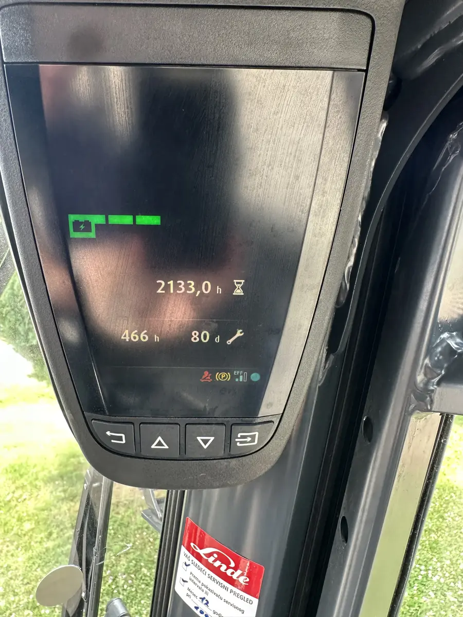 Električni viljuškar Linde • E20 Evo, godište 2024 • 9
