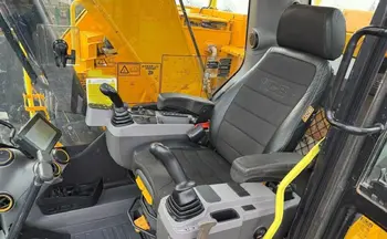 Veliki bager JCB • 245 XR, godište 2022 • slika 2