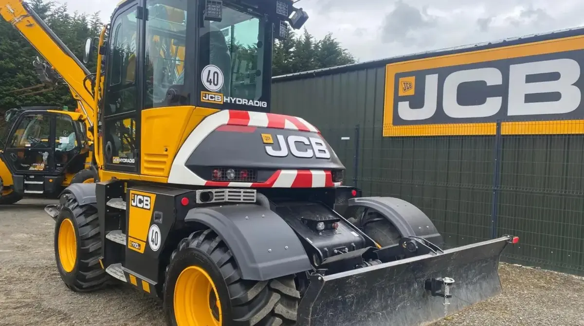 Veliki bager JCB • HYDRADIG, godište 2025 • 5
