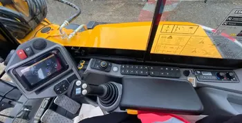 Veliki bager JCB • HYDRADIG, godište 2025 • slika 6