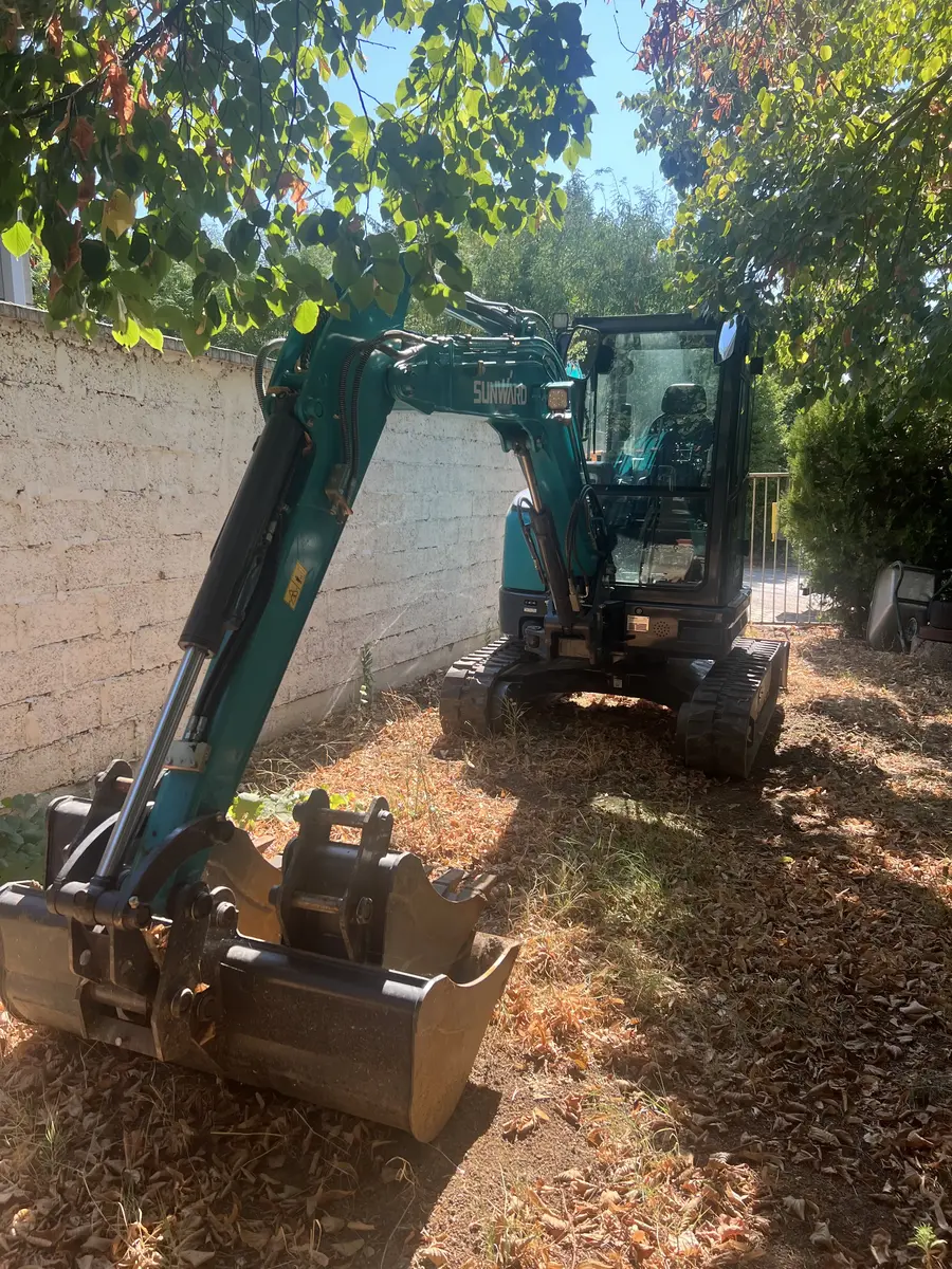 Mini bager Sunward • SWE35UF, godište 2024 • 2