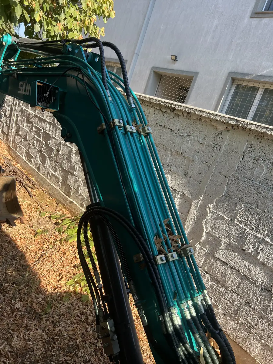 Mini bager Sunward • SWE35UF, godište 2024 • 16