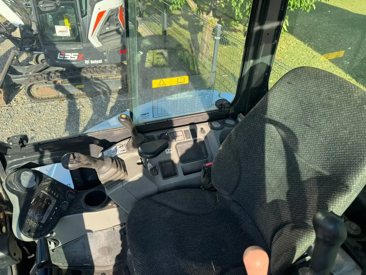 Mini bager Bobcat • E45 2020god., godište 2020 • 8