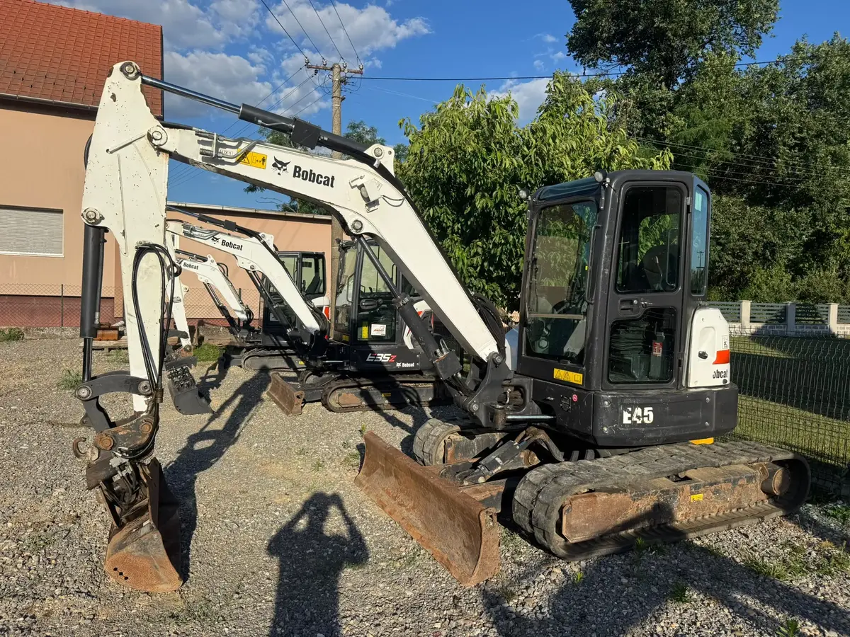 Mini bager Bobcat • E45 2020god., godište 2020 • 4