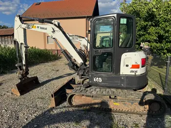 Mini bager Bobcat • E45 2020god., godište 2020 • slika 2