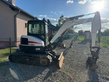 Mini bager Bobcat • E45 2020god., godište 2020 • slika 20