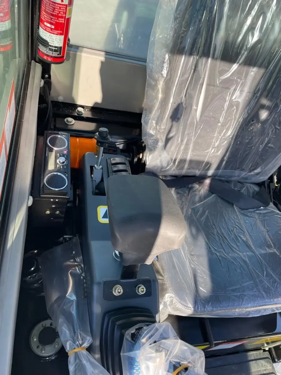 Mini bager Carter •  CT18 Yanmar motor, godište 2026 • 11