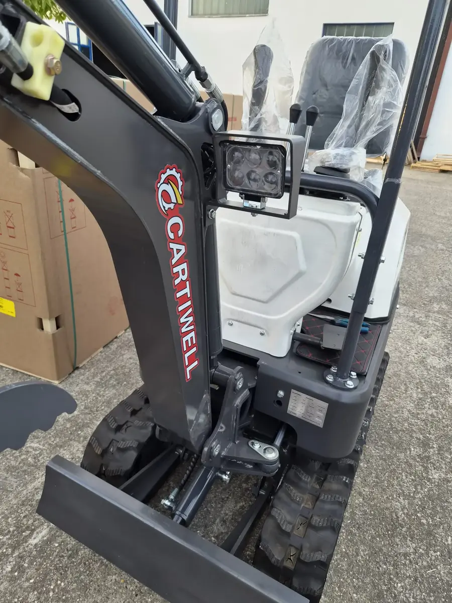 Mini bager Cartiwell • CW-08, godište 2026 • 2