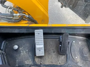 Srednji bager JCB • 3CX PRO DUALDRIVE, godište 2025 • slika 10
